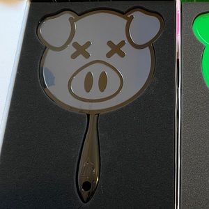 Jeffree Star x Shane Dawson Black Hand mirror